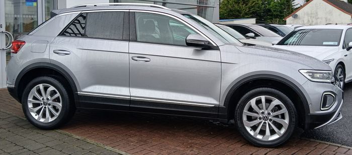 Volkswagen T-Roc 2023