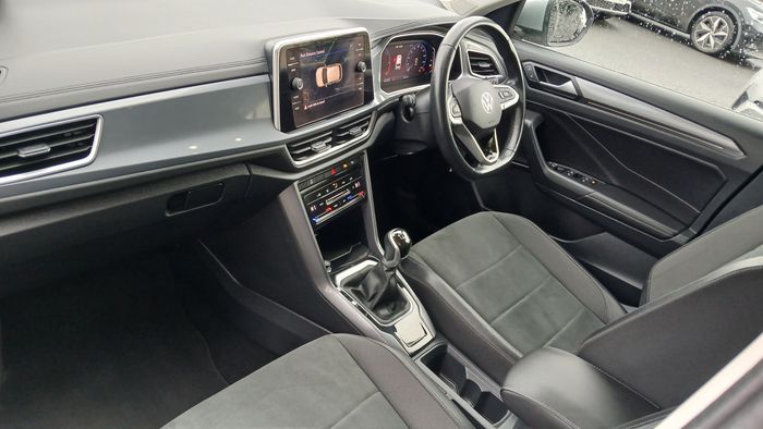 Volkswagen T-Roc 2023