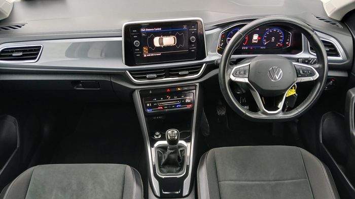Volkswagen T-Roc 2023