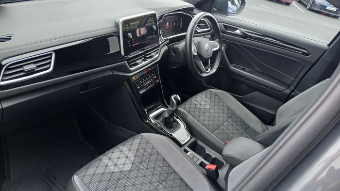 Volkswagen T-Roc 2024