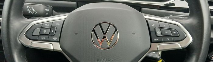 Volkswagen T-Roc 2024