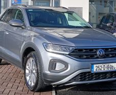 Volkswagen T-Roc 2025