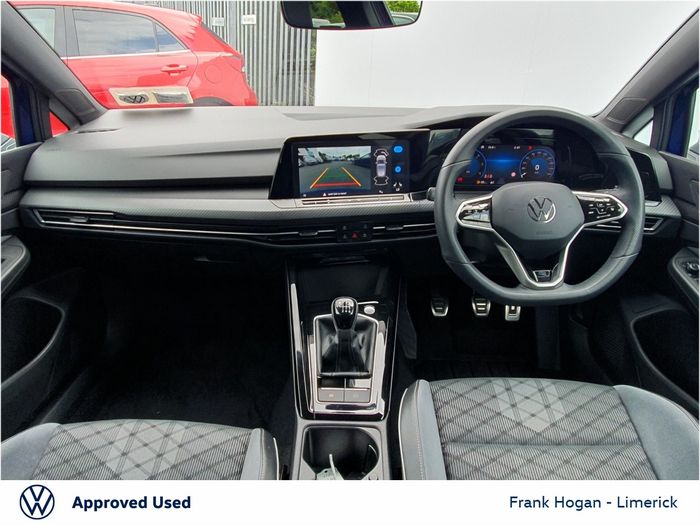 Volkswagen Golf 2024