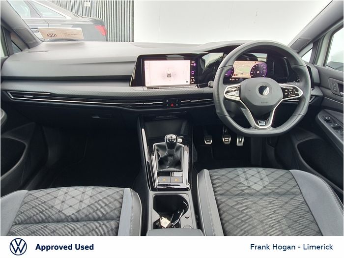 Volkswagen Golf 2023