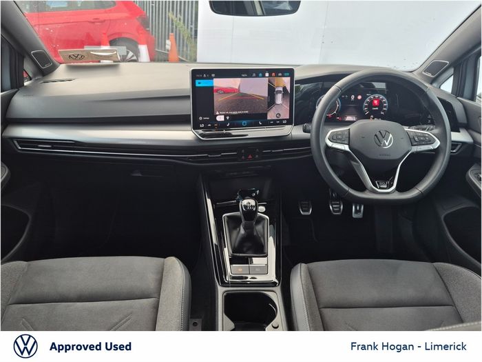 Volkswagen Golf 2024