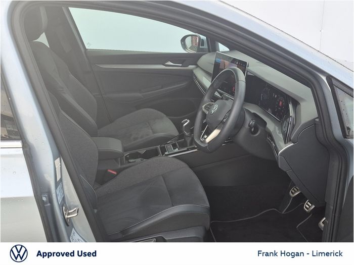 Volkswagen Golf 2024