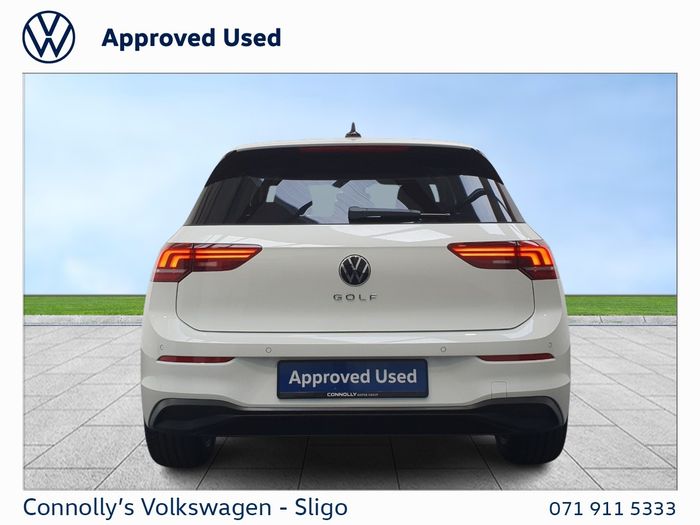 Volkswagen Golf 2025