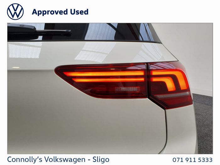 Volkswagen Golf 2025