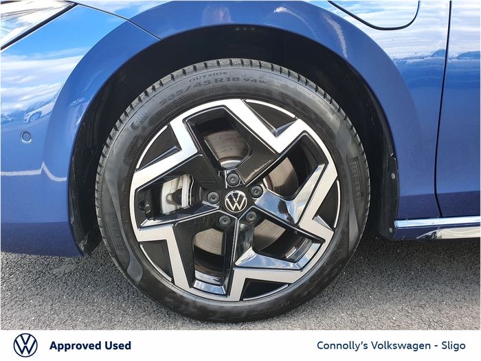 Volkswagen Passat 2025