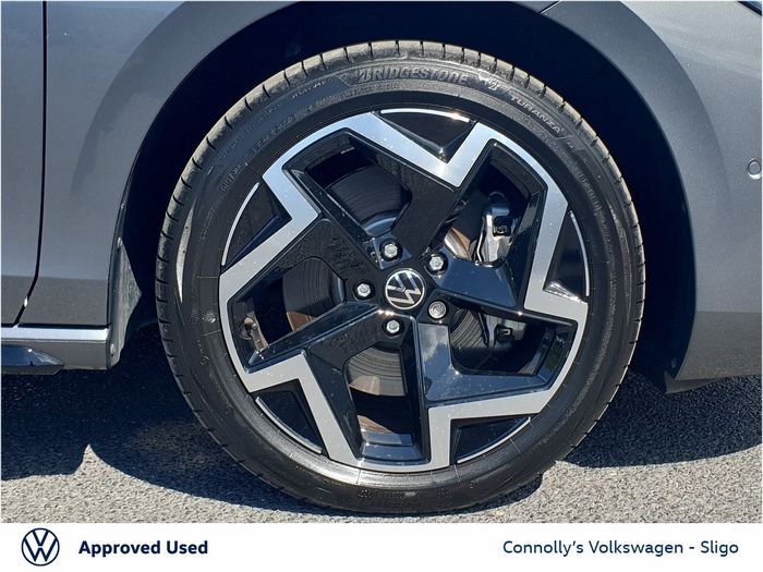 Volkswagen Passat 2025