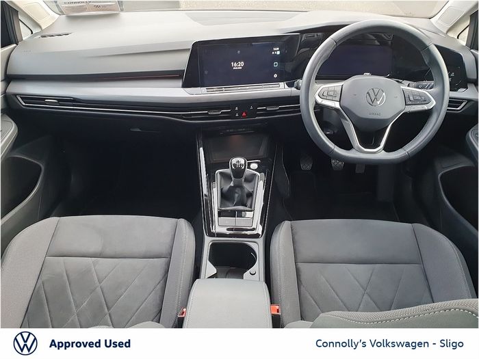 Volkswagen Golf 2024