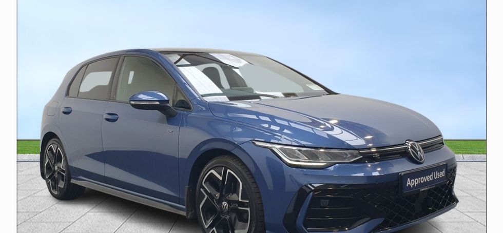 Volkswagen Golf 2025