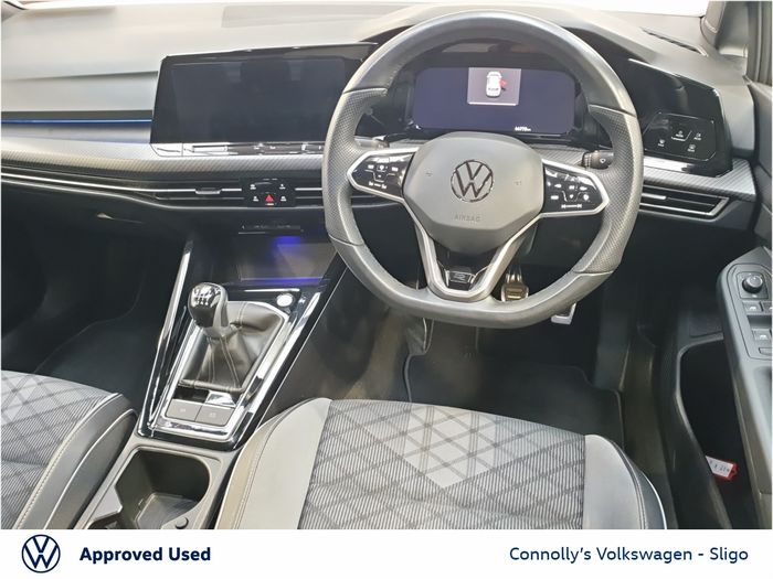 Volkswagen Golf 2024