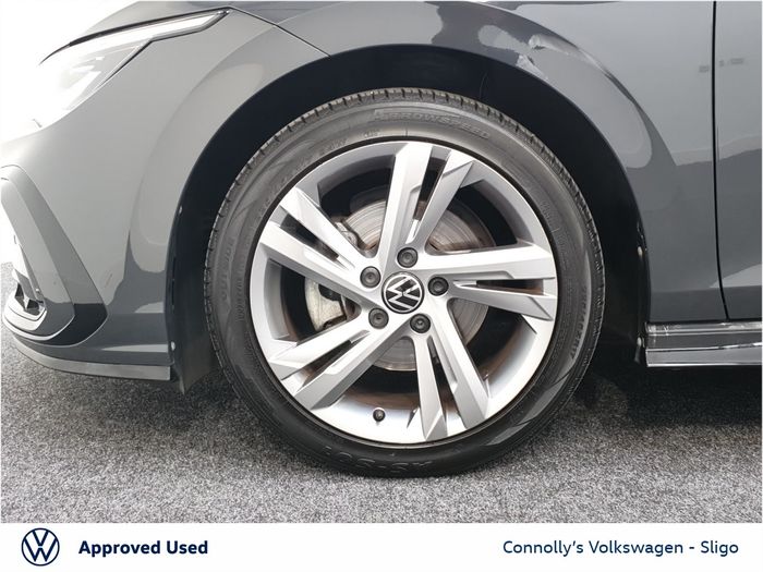 Volkswagen Golf 2024