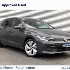 Volkswagen Golf 2025