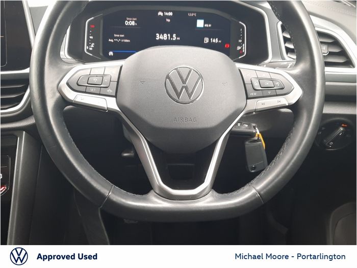 Volkswagen T-Roc 2023
