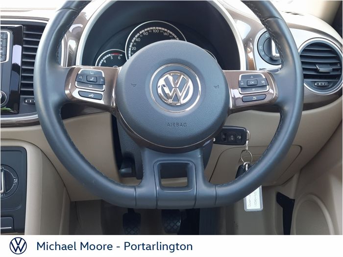 Volkswagen Beetle 2015
