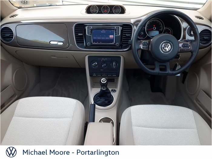 Volkswagen Beetle 2015