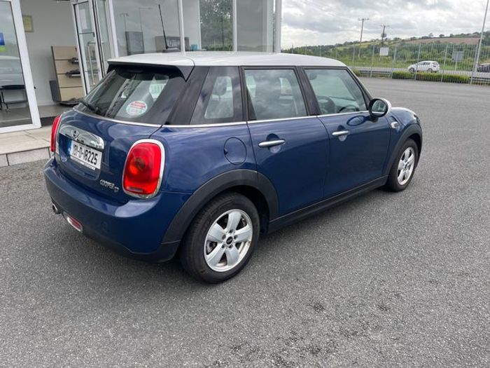 MINI Cooper 2018