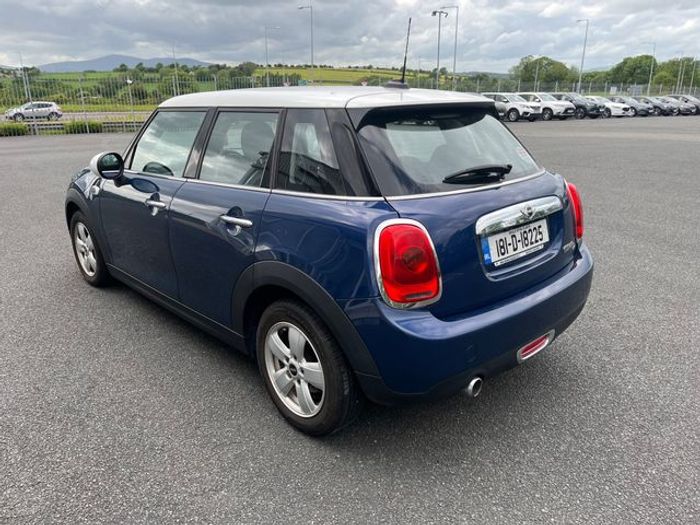 MINI Cooper 2018