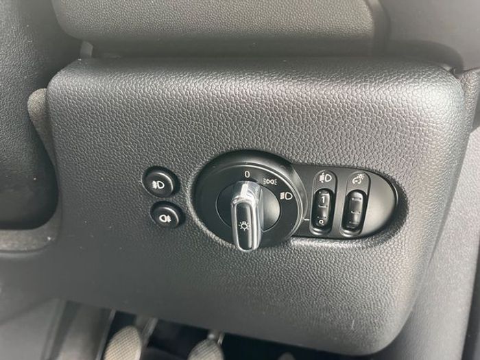 MINI Cooper 2018