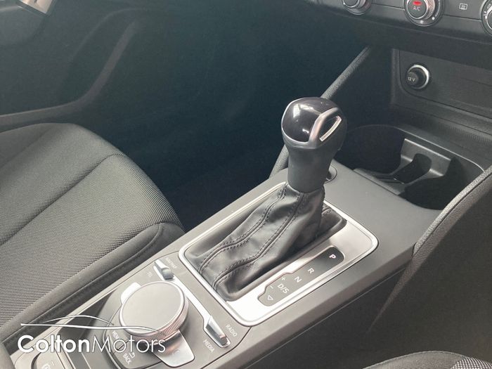 Audi Q2 2023