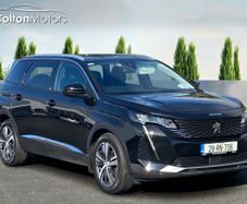 Peugeot 5008 2021