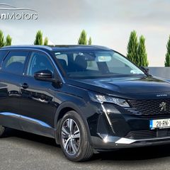 Peugeot 5008 2021