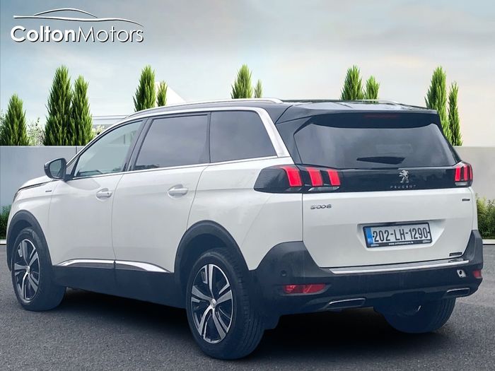 Peugeot 5008 2020