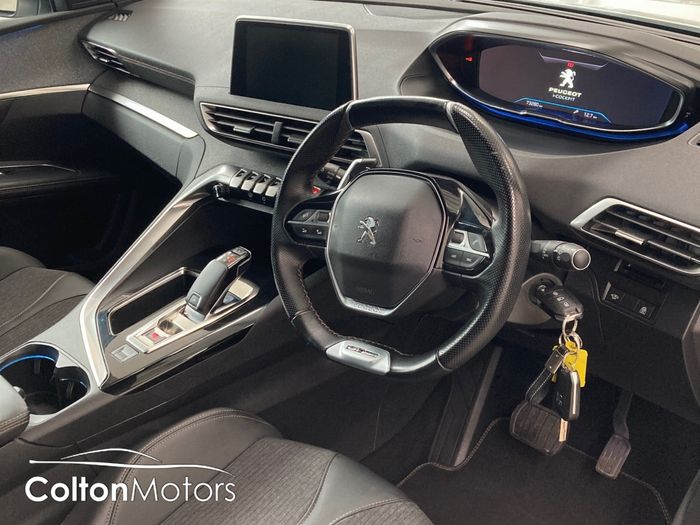 Peugeot 5008 2020