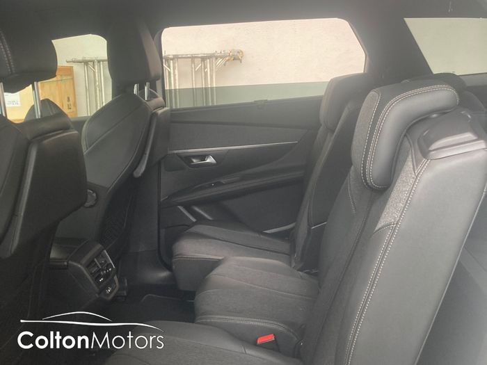 Peugeot 5008 2020