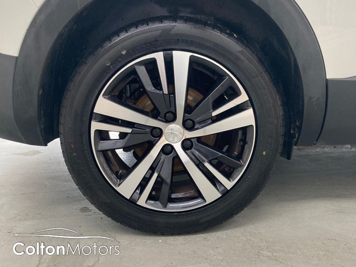 Peugeot 5008 2020