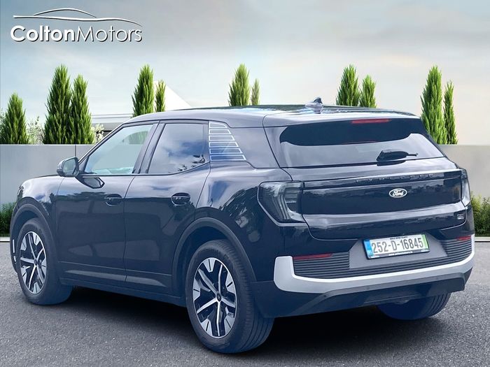 Ford Explorer 2025