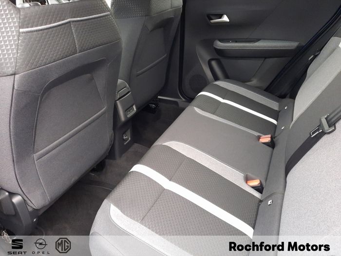 Opel Frontera 2025
