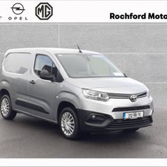 Toyota Proace 2021