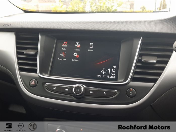 Opel Crossland X 2024