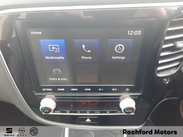 Mitsubishi Outlander 2021