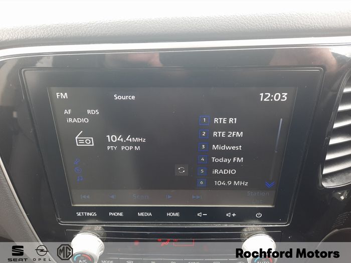 Mitsubishi Outlander 2021