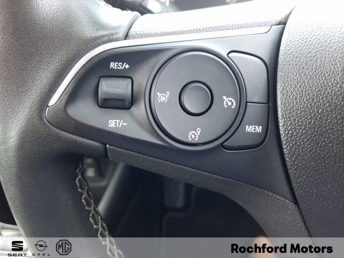 Opel Crossland X 2024