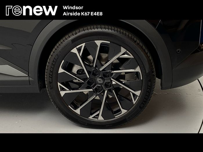 Renault Scenic E-Tech 2025