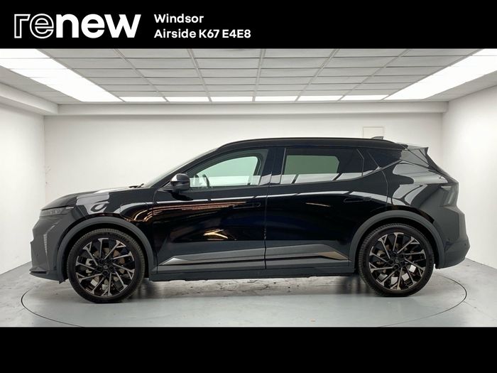 Renault Scenic E-Tech 2025