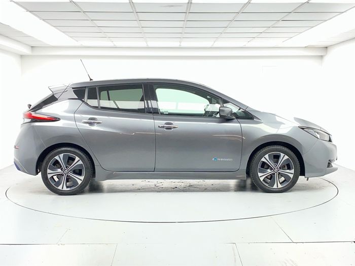 Nissan Leaf 2020
