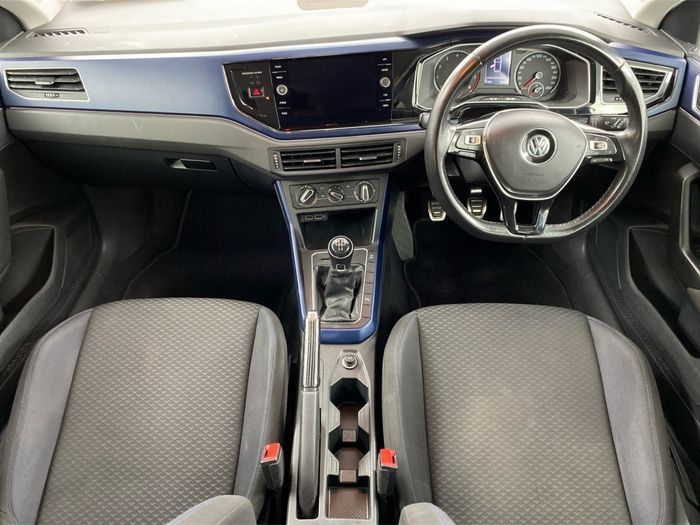 Volkswagen Polo 2021