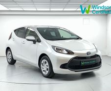 Toyota Aqua 2024