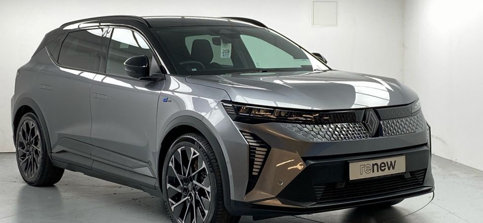 Renault Scenic E-Tech 2025
