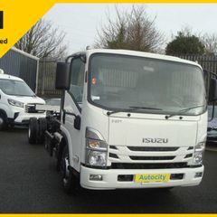 Isuzu NPR 2026