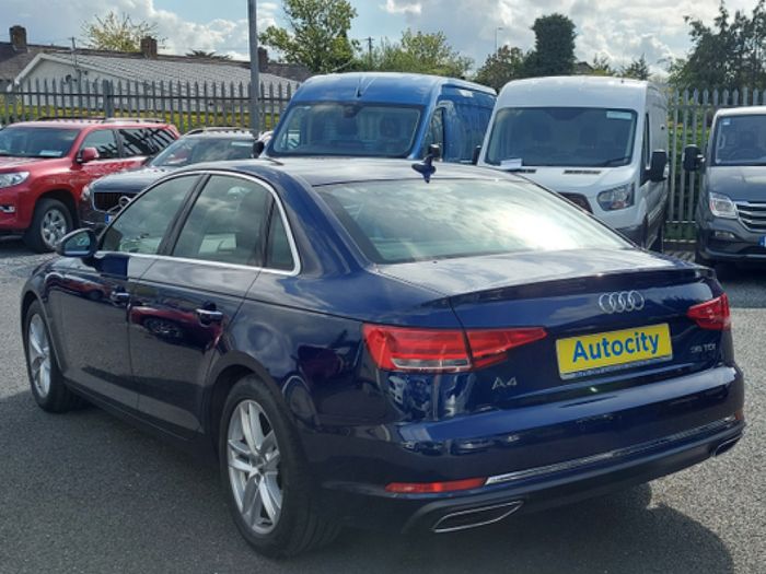 Audi A4 2019