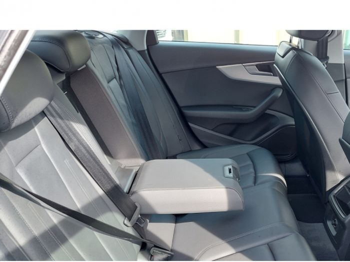 Audi A4 2019