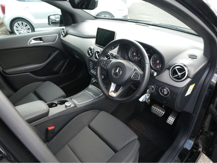 Mercedes-Benz B-Class 2016