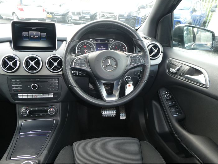 Mercedes-Benz B-Class 2016